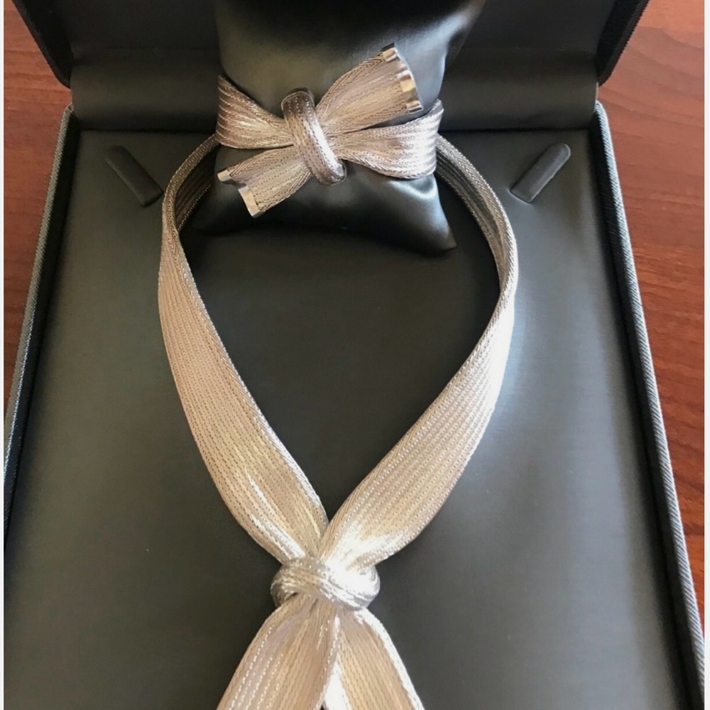 Elegant Sterling Silver Mesh Bow Necklace and Bracelet Set Made in Italy
